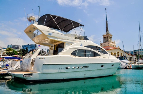 Azimut 42